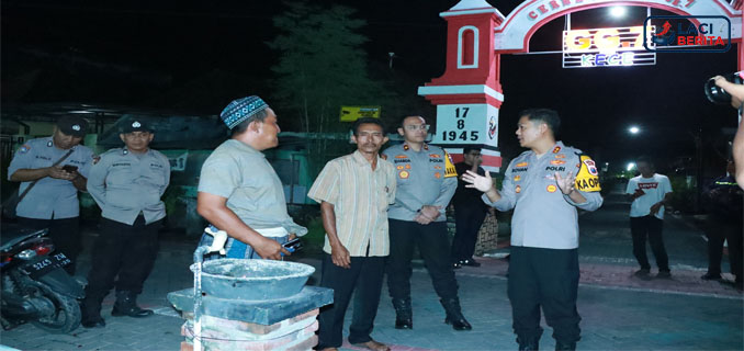 Bupati dan Kapolres Gresik Sidak Pos Satkamling, Tingkatkan Keamanan Lingkungan