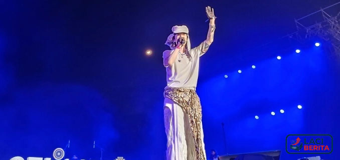 Momen Haru Konser eaJ di Jakarta: Suarakan Palestina, Tampilkan Pesan Kuat di Panggung