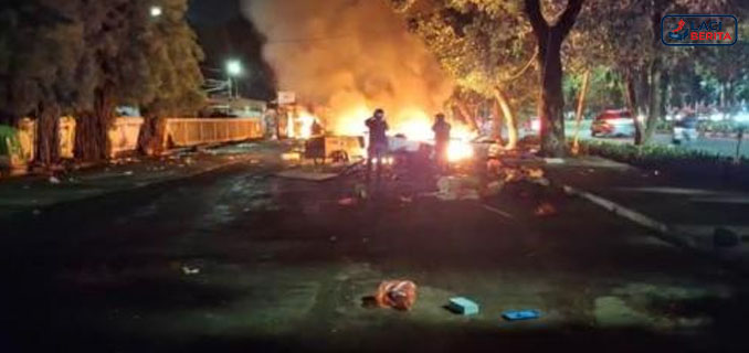Horor Kalibata Debt Collector Tewas Dikeroyok, Area TMP Mencekam, Jalan Raya Terputus Akibat Pembakaran