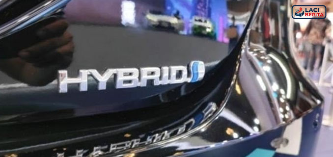 Mobil Hybrid Lebih Laku daripada EV, Ini Alasannya