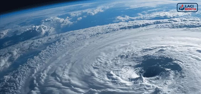 Siklon Bakung Menguat, BMKG Peringatkan Cuaca Ekstrem